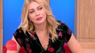 Σμαράγδα Καρύδη
 
: Η τηλεοπτική συνάντηση με την Ελένη Μενεγάκη λίγο πριν την πρεμιέρα στον Alpha: Video