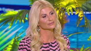 Ευρυδίκη Παπαδοπούλου: &quot;Ένιωσα πολλές φορές σαν αδέσποτο ζώο γιατί πείνασα πάρα πολύ. Τον πρώτο καιρό έφαγα και από τα σκουπίδια και δεν ντρέπομαι να το πω&quot;