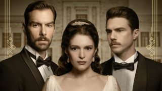 Grand Hotel | Ο Πέτρος ξυπνάει από το κώμα και λέει μία και μόνη λέξη: "Αλίκη"...