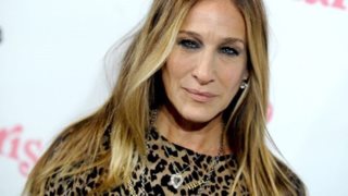 Sarah Jessica Parker: Σχεδιάζει τη δική της συλλογή με νυφικά
