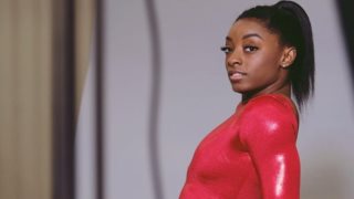 &quot;Κουβαλάω το βάρος του κόσμου&quot; | Η Simone Biles μιλά για τους λόγους που αποσύρθηκε από τους Ολυμπιακούς Αγώνες
