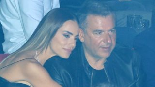 Ο Γιώργος Λιάγκας σε βραδινή έξοδο με τη Μαρία Αντωνά στο πλευρό του