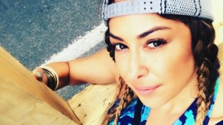 Μελίνα Ασλανίδου: Με μπικίνι σε παραλία της Κρήτης: Φωτογραφία