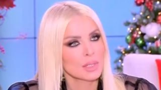 Κατερίνα Καινούργιου: "Τι κάνω εγώ εδώ εκτός από τα εμπορικά; Διακοσμητική είμαι; Αφήστε με!"