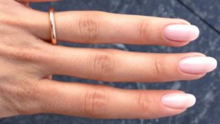 Clean Manicure : Η επόμενη μεγάλη τάση στα νύχια