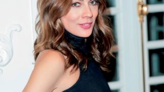 Σμαράγδα Καρύδη: Ξανθιά ξανά: Δείτε το νέο της look!