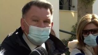 Ο Αλέξης Κούγιας δεν μπόρεσε να κρύψει τον εκνευρισμό του με ερώτηση δημοσιογράφου και  αποχώρησε