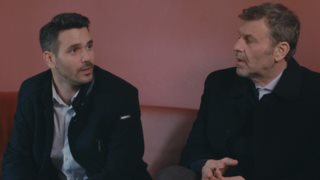 Το Τατουάζ
: Νέες εξελίξεις: Ο Τόνυ πέφτει θύμα πλεκτάνης από τη Μαργκώ &amp; ένας νέος φόνος ταράζει τη ζωή των ηρώων...