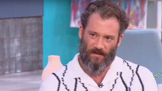 Αντίνοος Αλμπάνης: "Ας σκύψουμε πάνω από το πρόβλημα και άστε τι μπούρδες γράφω για την Κουτσελίνη"