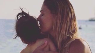 Δέσποινα Καμπούρη: Διακοπές στο Ντουμπάι μαζί με τον σύζυγο και τις κόρες της