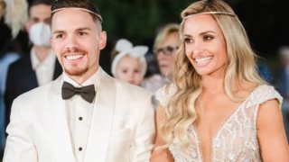 Λευτέρης Πετρούνιας - Βασιλική Μιλλούση | Οι πρώτες αναρτήσεις μετά τον γάμο και το επίσημο γαμήλιο άλμπουμ