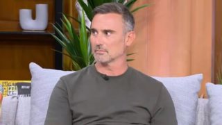 Γιώργος Καπουτζίδης: &quot;Δεν θέλω να το πολυσκέφτομαι, γιατί είναι και ένα βάρος το οποίο δεν θεωρώ ότι έχω τη δύναμη να κουβαλήσω&quot;