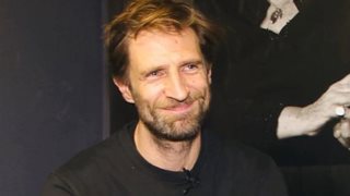 Μάξιμος Μουμούρης: "Συνήθως οι άντρες είμαστε λίγο πιο εγκρατείς ως προς αυτό"