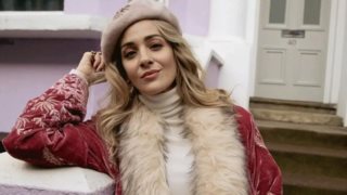 Η Νατάσσα Μποφίλιου στην πρώτη της απάντηση στις αντιδράσεις για τις φωτογραφίες της