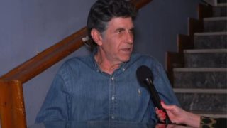 Γιάννης Μπέζος: "Προτιμώ να μην έχω καμία άποψη, προτιμώ να είμαι γεμάτος ερωτηματικά"