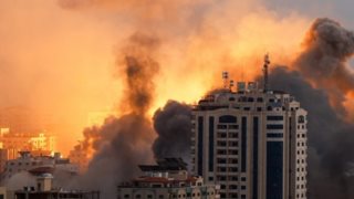 Παγκόσμια ανησυχία για τη Μέση Ανατολή: Υπό πολιορκία η Γάζα - &quot;Πόλεμο ήθελαν, πόλεμο θα έχουν&quot;, λέει ο Νετανιάχου