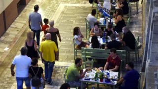 Πλεύρης: Στο τραπέζι υποχρεωτική 3η δόση εμβολίου για το πιστοποιητικό - Με self test τα παιδιά στους μεικτούς χώρους