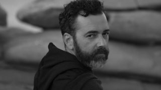 Μετά το GNTM, ο Άγγελος Μπράτης επέστρεψε στο χωριό