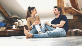 Έρωτας και σεξουαλικότητα τον μήνα των διακοπών | Τι να περιμένουν τα ζώδια;