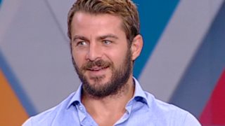 Ο Γιώργος Αγγελόπουλος Στην Ελεονώρα Μελέτη: Η ανανεωμένη εμφάνιση, οι πρώτες μέρες στην Αθήνα μετά το Survivor &amp; ο χαμός στα social media