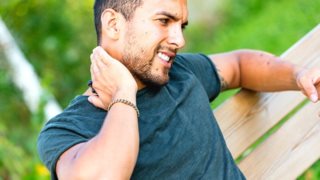 Γιατί τα κουνούπια τσιμπούν μόνο εσένα: Προβλήματα του καλοκαιριού ανάμεσα σε ταμπλέτες και φιδάκια