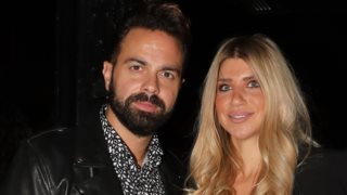 Ηλίας Βρεττός: &quot;Ο γάμος μας ήταν η πιο όμορφη, ανέμελη και ξέφρενη νύχτα της ζωής μου&quot;