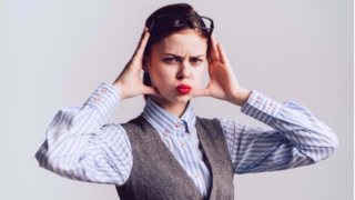 Τα προβλήματά μας είναι αληθινά ή μήπως ψευδαισθήσεις του μυαλού μας;: Η Σάντυ Κουτσοσταμάτη αναλύει ποια είναι η αλήθεια και ποια τα ψέματα που μας απασχολούν