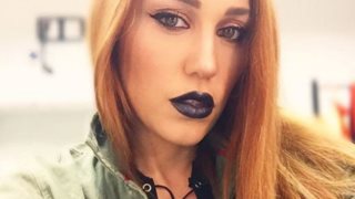 Πηνελόπη Αναστασοπούλου: Ποζάρει για πρώτη φορά με φουσκωμένη κοιλίτσα