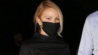 Τζένη Μπαλατσινού - Βασίλης Κικίλιας | Η σπάνια βραδινή έξοδος και η chic εμφάνιση που συζητήθηκε