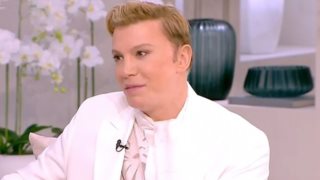 Τάκης Ζαχαράτος: &quot;Θα μου άρεσε πάρα πολύ να κάνω πρωινό&quot;