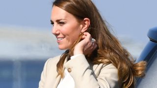 Γιατί η Kate Middleton δεν έχει ποτέ βαμμένα νύχια;