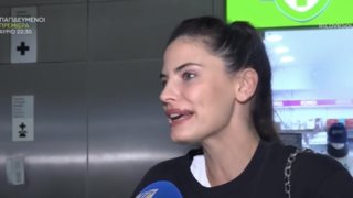 Χριστίνα Μπόμπα | Απαντά στις φήμες που την θέλουν έγκυο στο τρίτο της παιδάκι