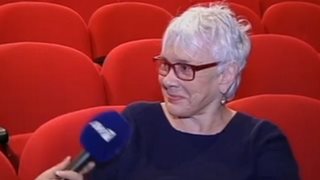 Ξένια Καλογεροπούλου: «Δεν καταλαβαίνω γιατί αναβιώνουν ελληνικές ταινίες στο θέατρο! Είναι γελοίο»