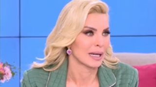 Ξέσπασε σε κλάματα η Κατερίνα Καινούργιου: &quot;Τόσο κακό είναι να λέει μία γυναίκα όταν κοντεύει τα 40 ότι θέλει να κάνει παιδί;&quot;
