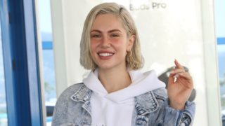 Η Έλενα Τσαγκρινού αναχώρησε για την Ολλανδία