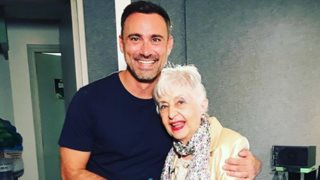 Video Of The Day: Καπουτζίδης &amp; Παπαθεοδώρου σε ένα viral video με αέρα  «Παρά Πέντε» | Είναι τόσο αστείο όσο φαντάζεσαι!