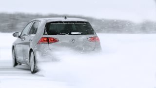 Dancing On Ice: Πόσο απολαυστικό είναι να οδηγείς στο χιόνι;