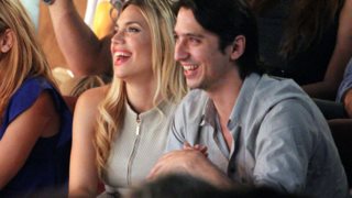 Κρυσταλλία: Μιλά ανοιχτά για τον σύντροφό της &amp; εξηγεί τι σημαίνουν για εκείνους τα τατουάζ στο χέρι της