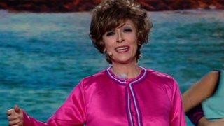 YFSF All Star | Η Ματθίλδη Μαγγίρα μας &quot;ταξίδεψε&quot; στην Κέρκυρα ως Ρένα Βλαχοπούλου