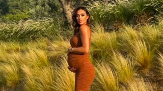 Η τρυφερή φωτογραφία της Δώρας Παντέλη με τον σύζυγό της και τον νεογέννητο γιο τους