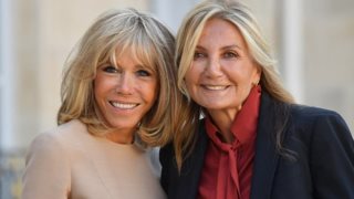 Brigitte Macron | Μαρέβα Μητσοτάκη: Η πρώτη συνάντησή τους στο Παρίσι

