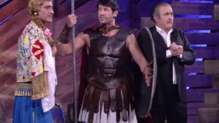 Video Of The Day: Γεωργούλης &amp; Αλευράς σε ρεσιτάλ γέλιου στον αέρα του «Αλ Τσαντίρι Νιουζ»