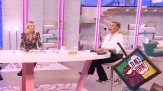 Μαρία Ηλιάκη | Το μήνυμα που έλαβε από την Κατερίνα Καινούργιου στον αέρα της εκπομπής της!