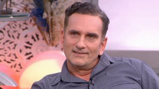 Ο Νίκος Ψαρράς και η σχέση του με τη δημοσιότητα