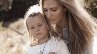 MamaPost by The Mamagers: «"Είμαι θυμωμένη με τον κόσμο, με μένα και με σένα!". Έχεις δικαίωμα να το πεις!»