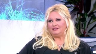 Η Καίτη Φίνου έριξε βόμβα μεγατόνων για καταγγελόμενο ηθοποιό στο &quot;Πρωινό&quot;