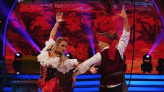 DWTS | Στέφανος Δημουλάς σε Βασιλική Μιλλούση: &quot;Λυπάμαι τα υπόλοιπα ζευγάρια...&quot;