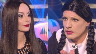 Μπέττυ Μαγγίρα σε Νίκο Μουτσινά: "Ήρθα να σου πάρω συνέντευξη - Σε περιμένω από πέρυσι στην εκπομπή μου"