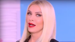 Κατερίνα Καινούργιου: Γυρνάει ένας και μου λέει "έχουμε και πλαστικά και θα λιώσουν"