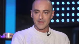 Θανάσης Αλευράς: &quot;Νιώθεις μία ντροπή, μία ενοχή - Μέσα σε 25 λεπτά το σώμα μου είχε παντού κοκκινίλες&quot;